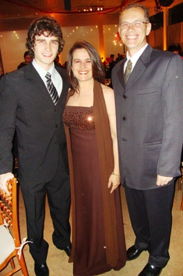 TOP FRANCA 2011: Gabriel, mamãe Carla e papai Fábio Pacheco